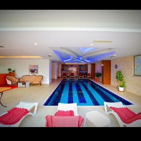 Empire Residence Alanya/Mahmutlar 50M От Моря Exteriör bild