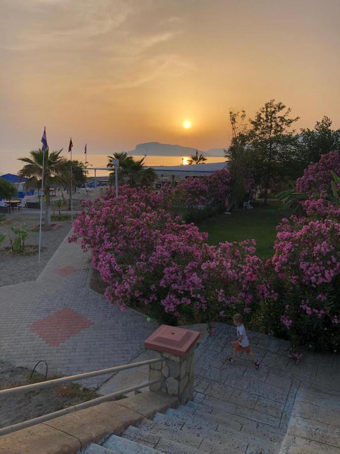 Empire Residence Alanya/Mahmutlar 50M От Моря Exteriör bild